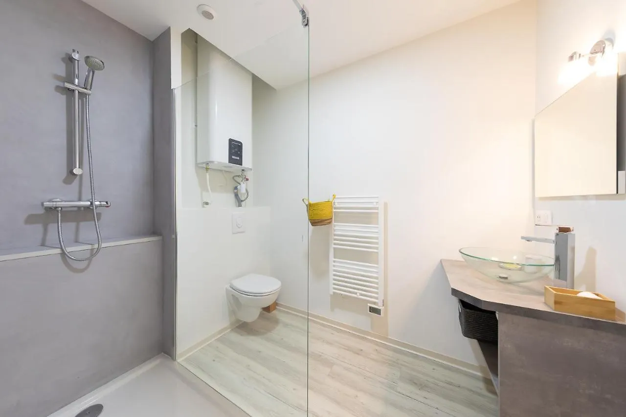 Maison D'Hotes 1800 Sainte-Cecile-les-Vignes Bed & Breakfast